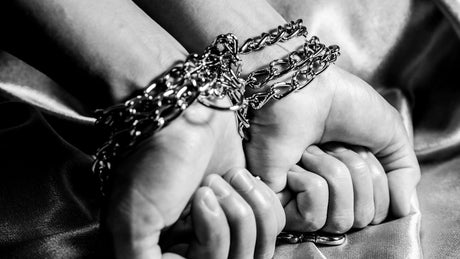 How to Choose BDSM Chains