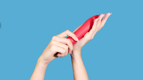 How to Use a Thrusting Dildo Machine