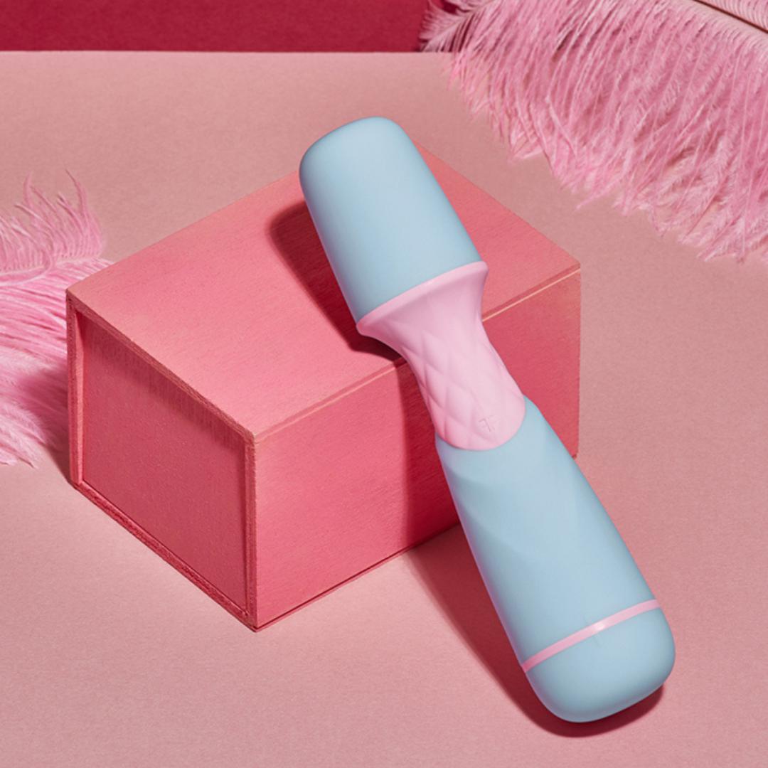 Femme Funn Ffix Mini Wand
