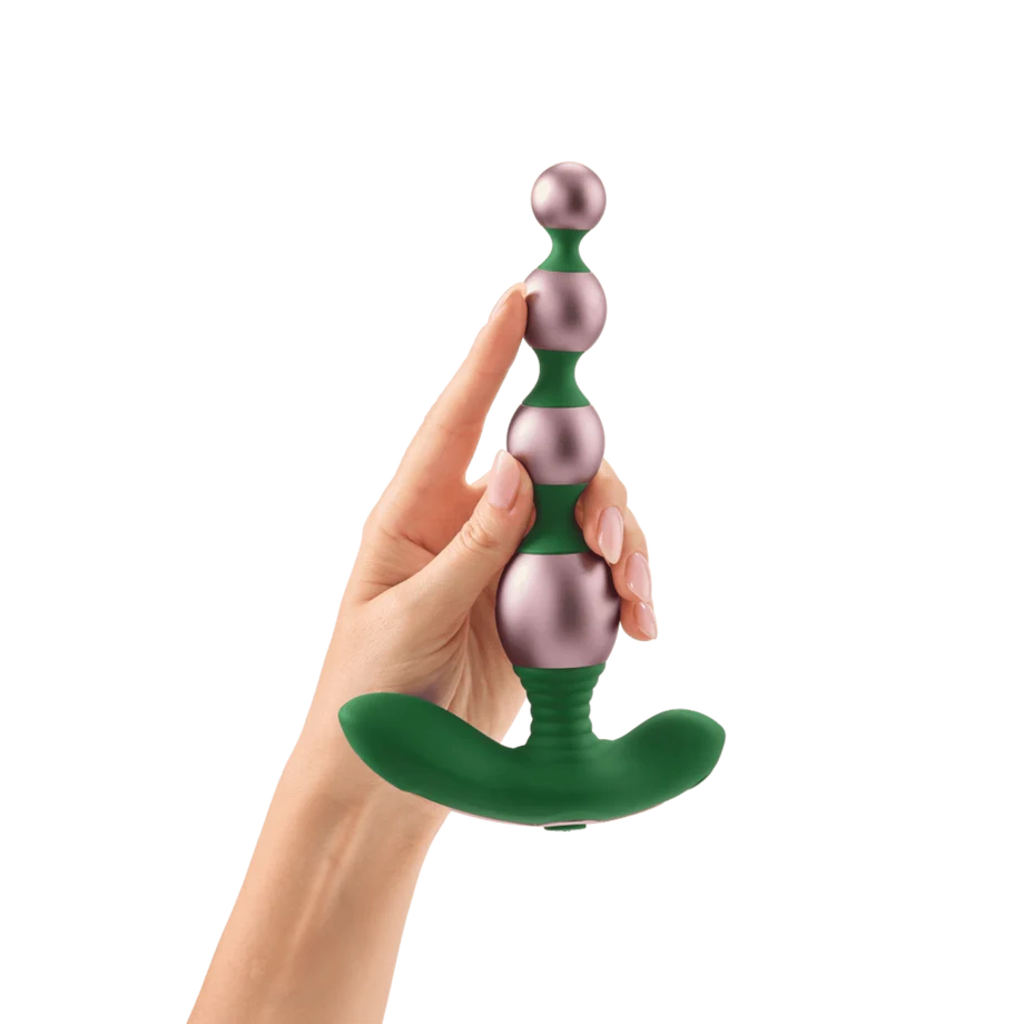 femmefunn-bougie-beads-hand.1786450854263.webp