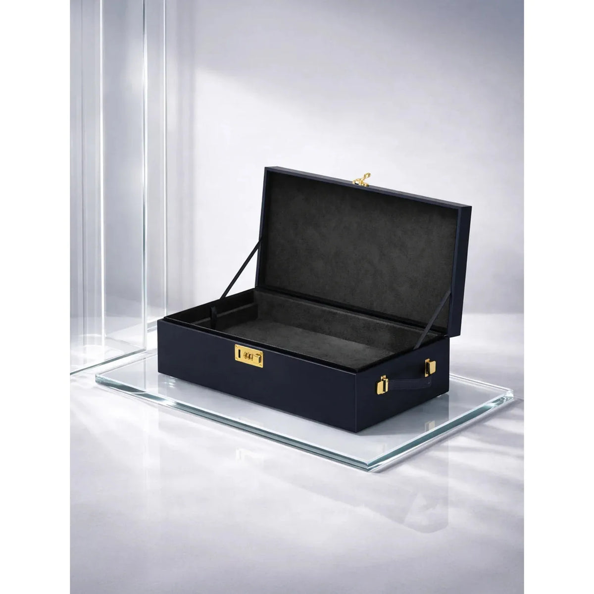 1.le-coffret-rangement-securise-strap-on-me.1786716058792.webp